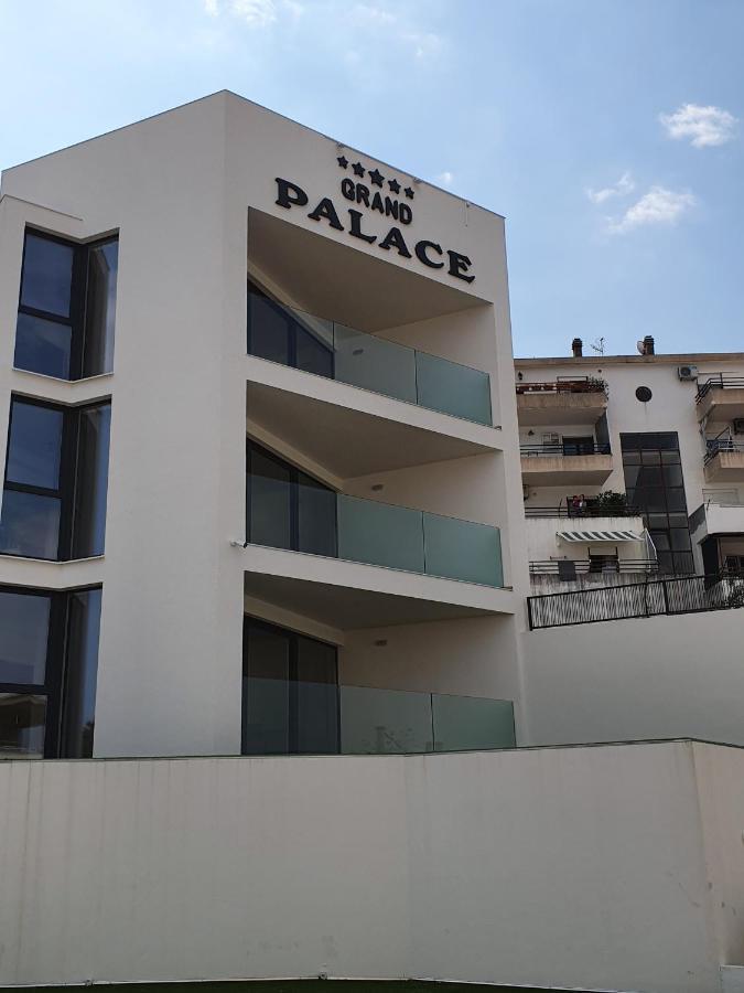 Grand Palace Trogir Ngoại thất bức ảnh